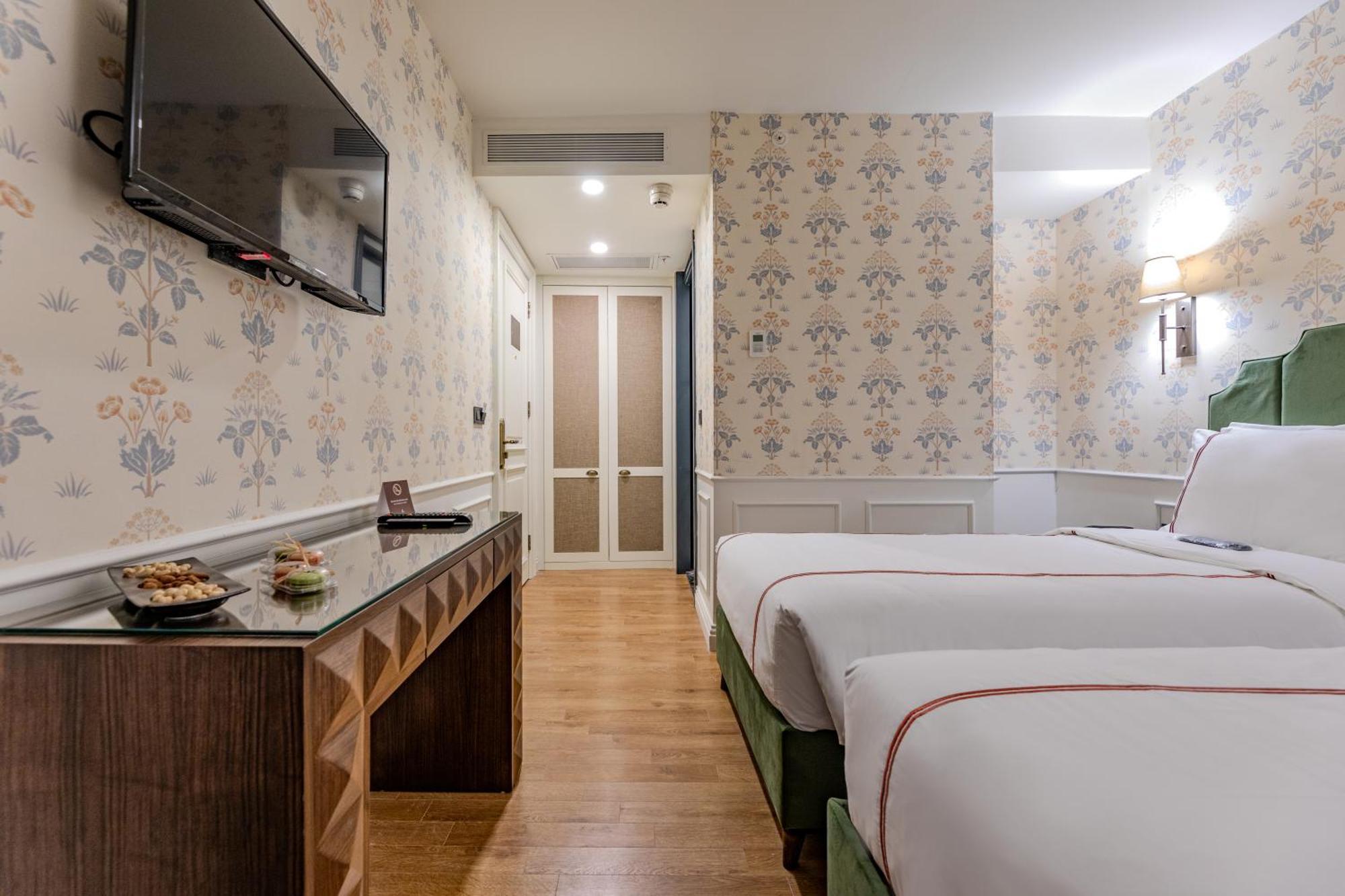 Khai Hotel Karakoey Истанбул Екстериор снимка